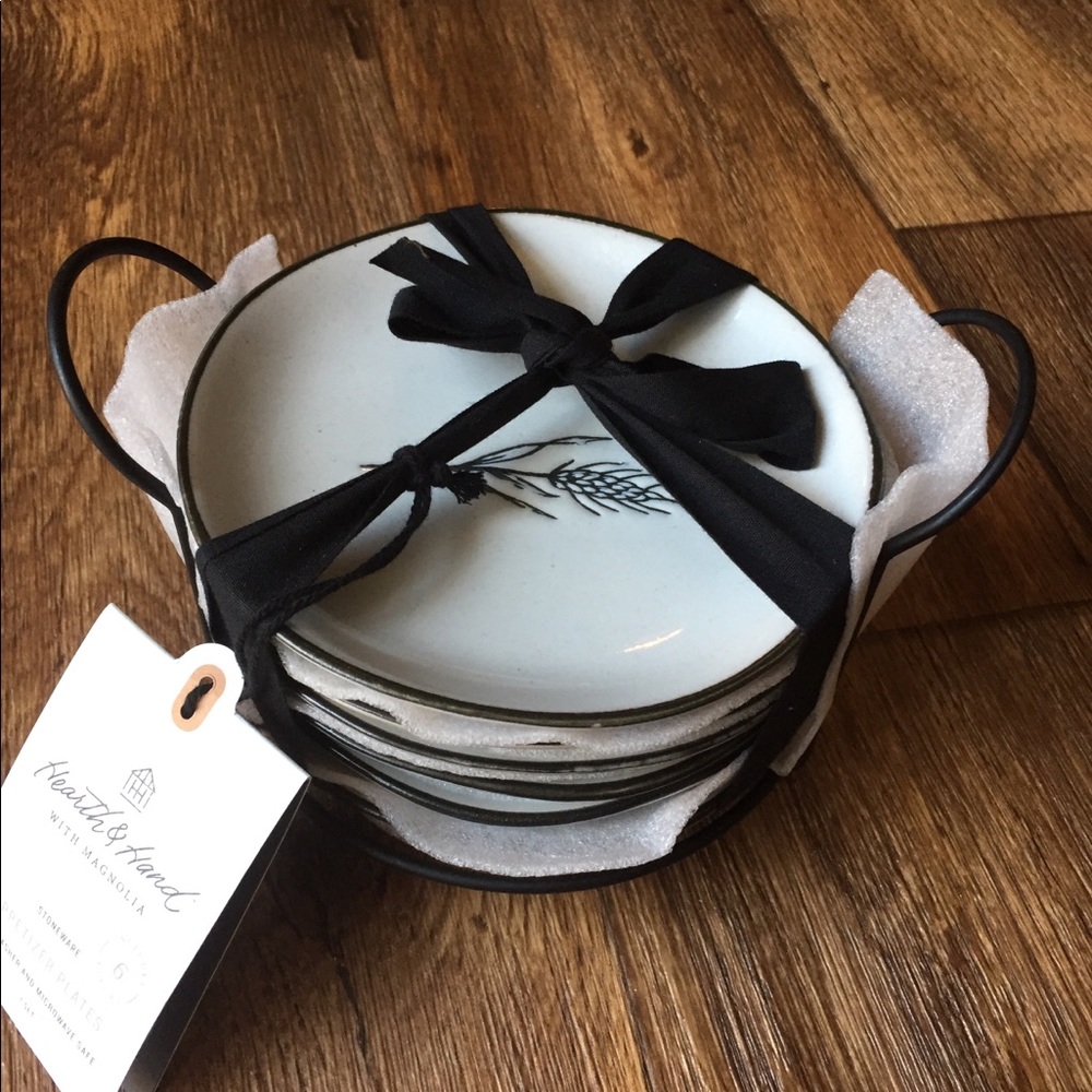 Hearth and hand appetizer plates - Picture 2 of 4
